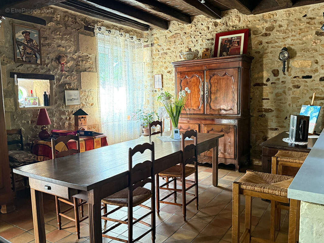 Nieuil l'espoir : charme et histoire - photo 7