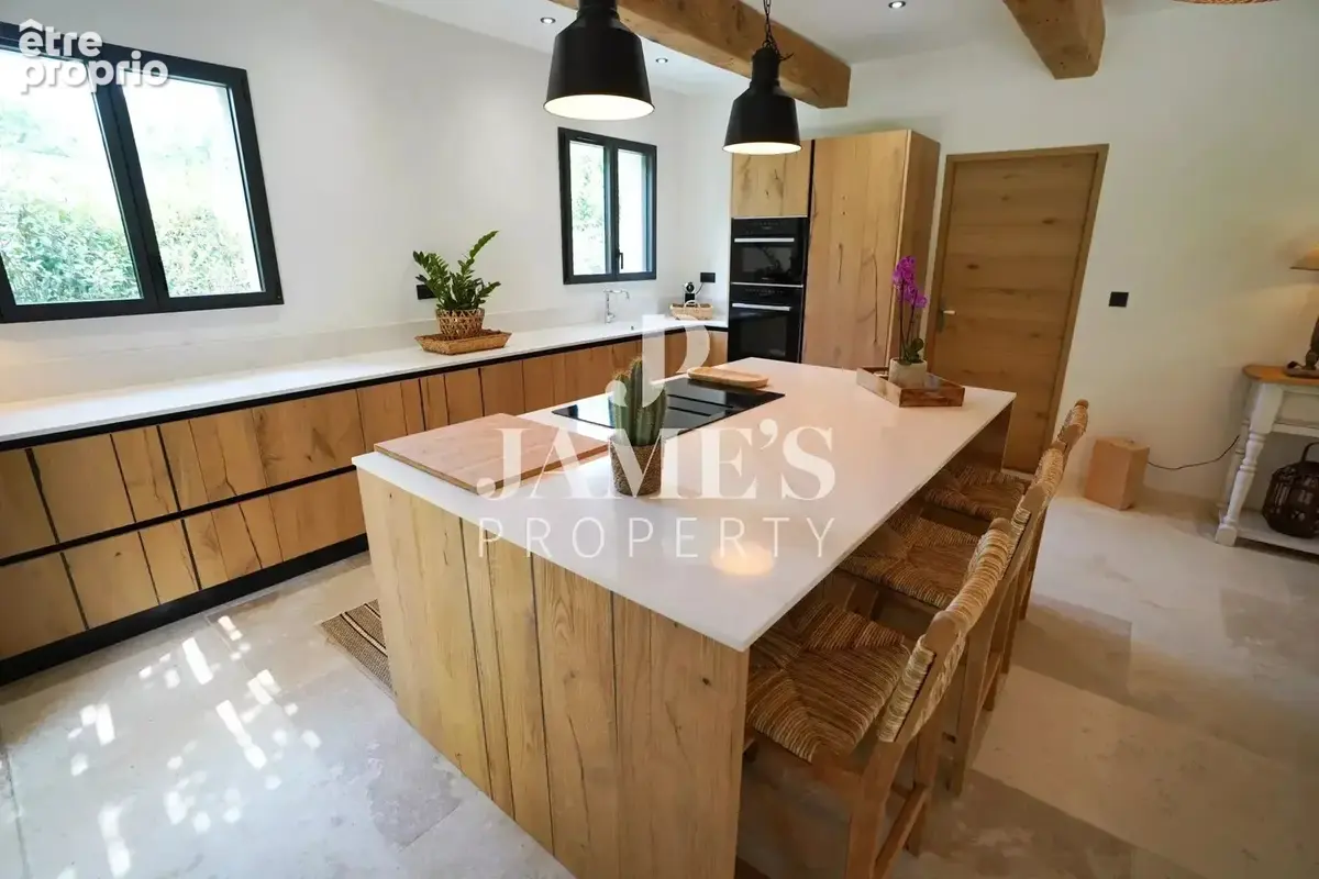 Maison 6 pièces 200 m² à vendre à Saint-Remy-De-Provence (13210) - photo 8