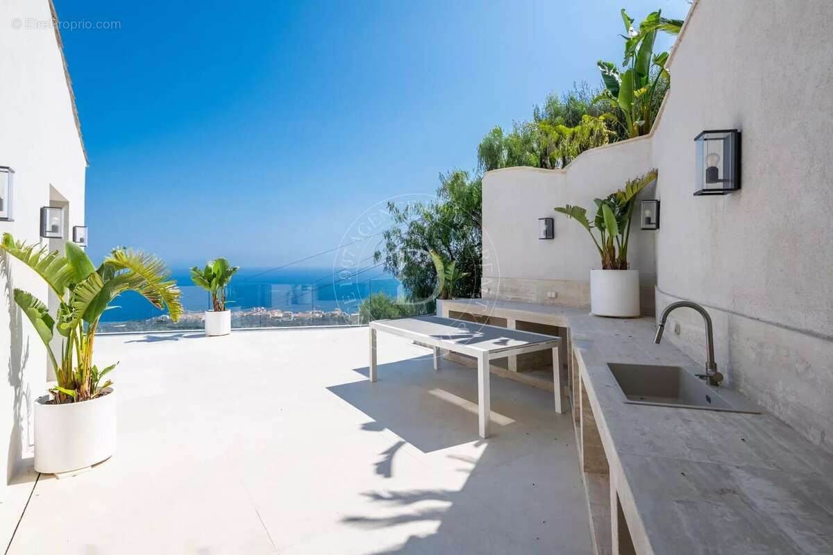 Villa contemporaine avec vue mer à quelques minutes de Monaco - photo 8