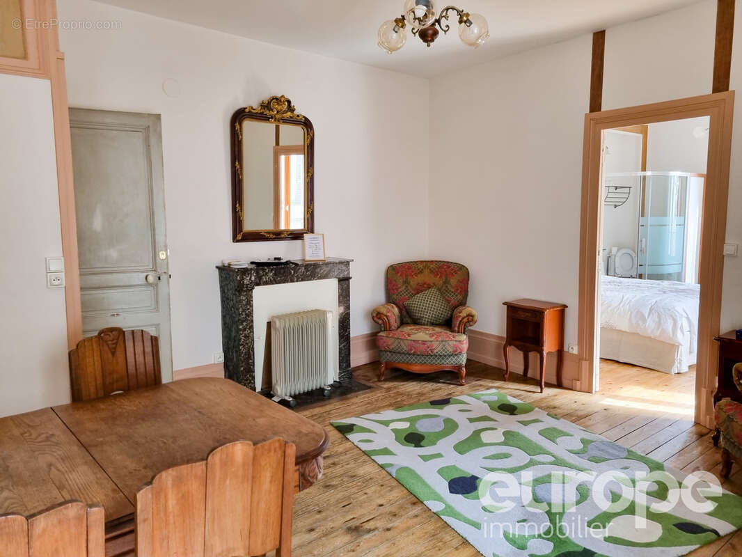 Les Epis d'Or Chambres d'hôtes et bar/restaurant à L'isle-sur-Serein - photo 15