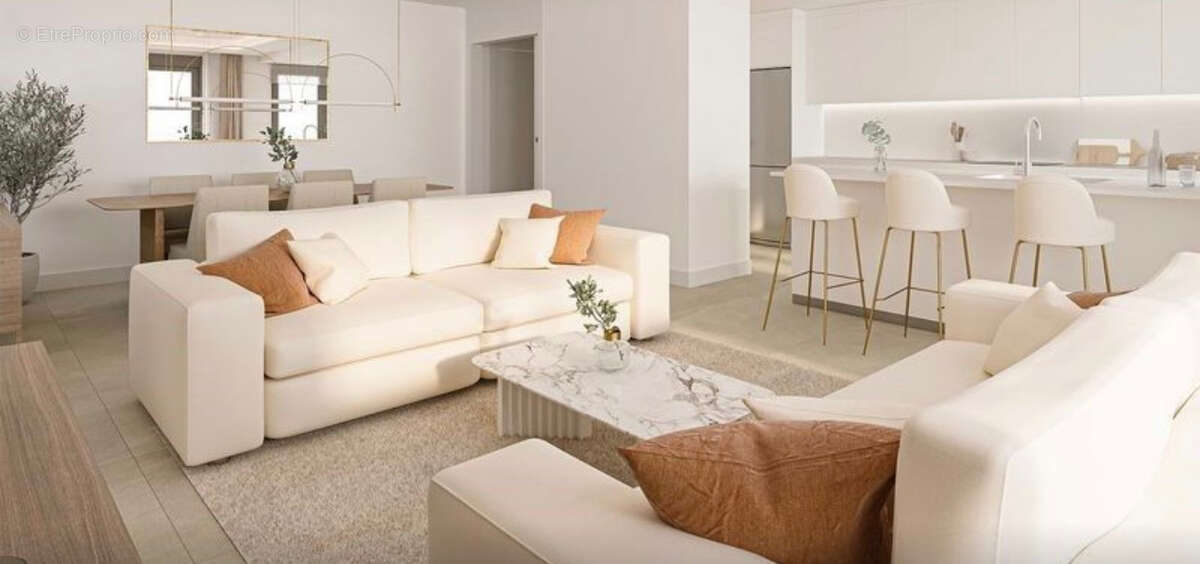 Appartement à VILLENEUVE-LOUBET