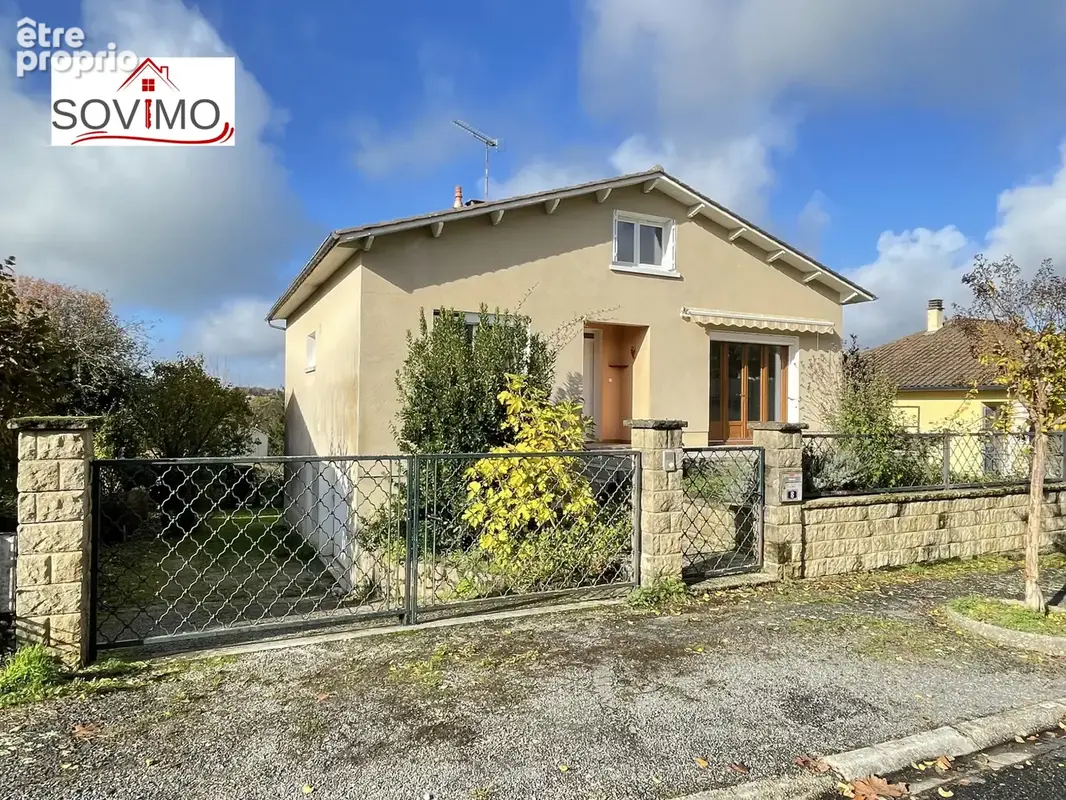 En centre ville, belle maison rénovée avec jardin, garage, et terrasse - photo 21