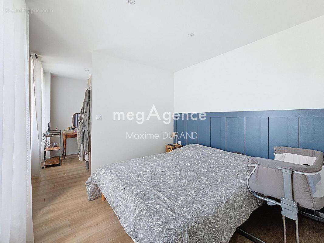 Maison à SAINT-AMAND-SUR-SEVRE