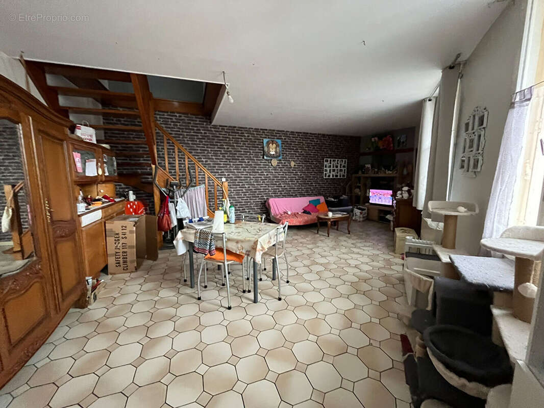 Appartement à CHAUNY