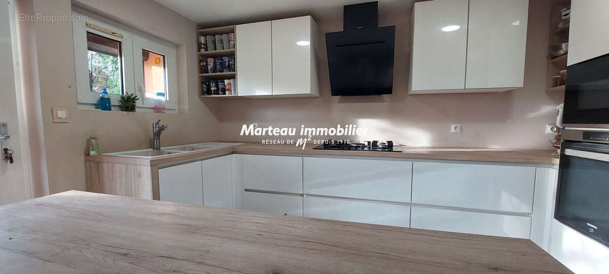 Maison Saint-Jean-d'Assé 5 pièces 129.30 m2 - photo 3