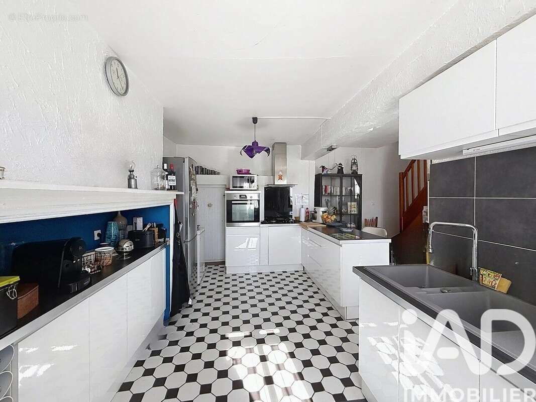 Maison 113 m² à Theil-Sur-Vanne  - photo 7