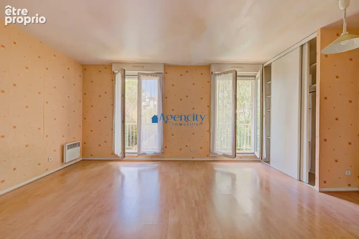 Appartement 1 pièce 27 m² à vendre à Noisy-Le-Grand (93160) - photo 4