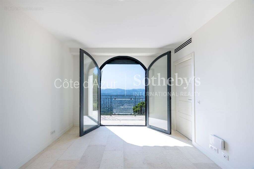 Maison à SPERACEDES