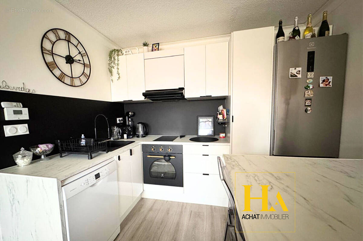 Appartement à MONTBERON