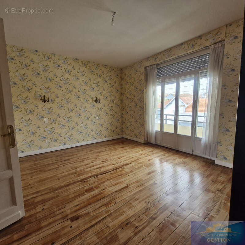 Appartement à LOURDES