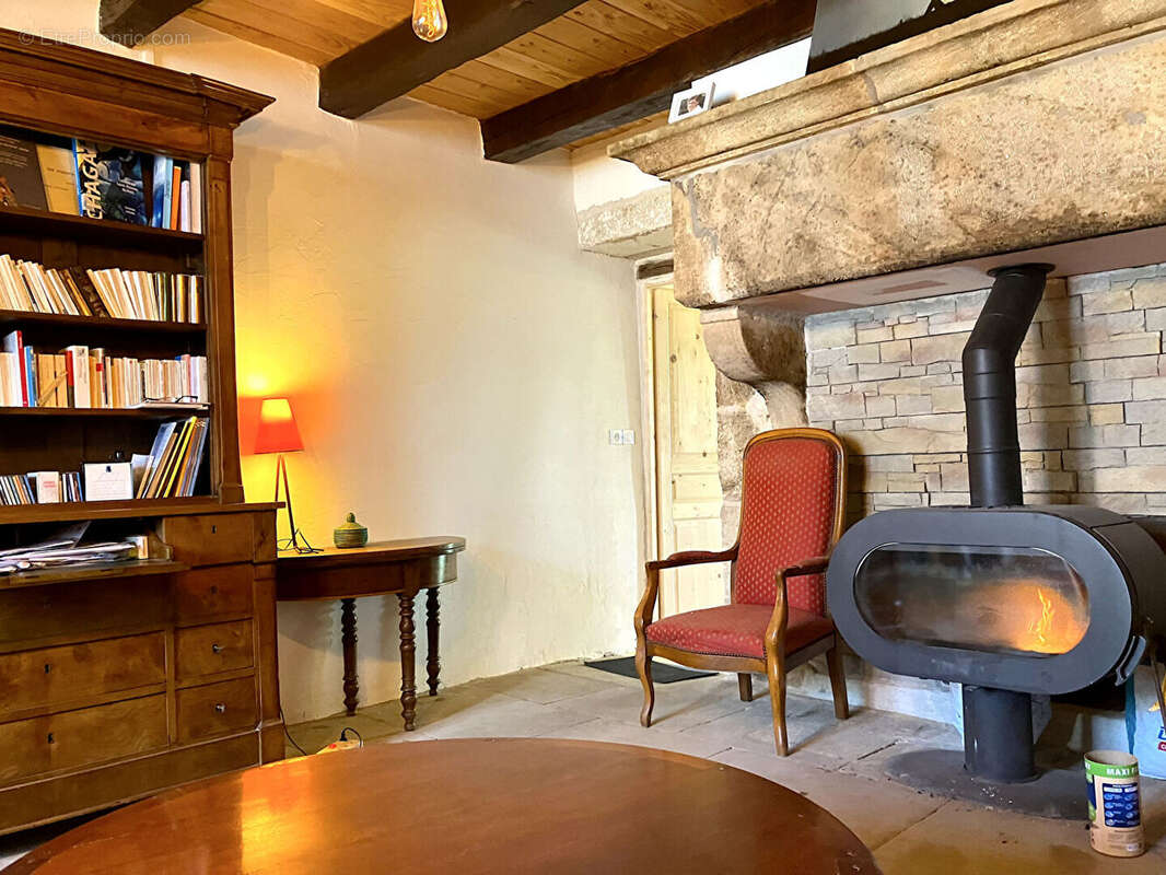 Maison à MARTINVELLE