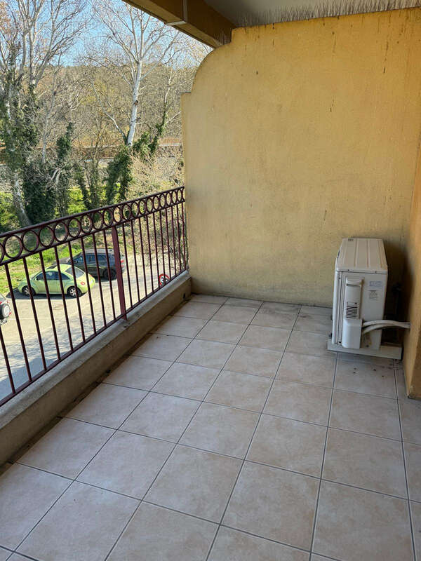 Appartement à LA DESTROUSSE