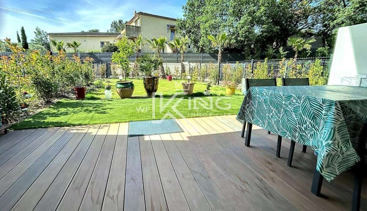 Appartement à SAINT-RAPHAEL