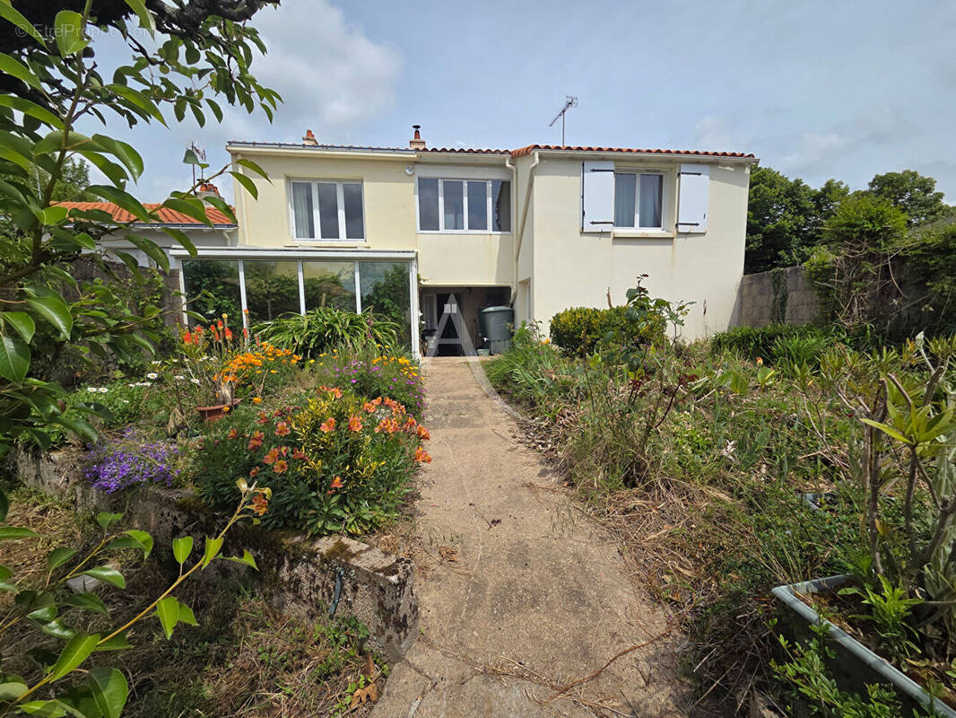 Maison à AIZENAY