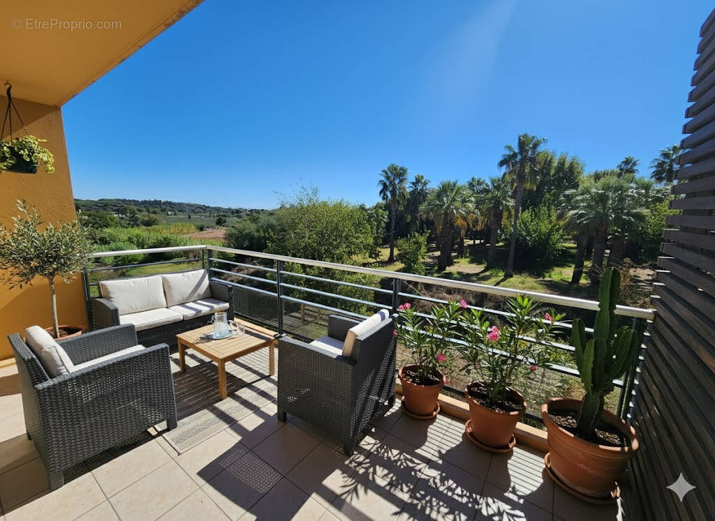 Appartement à FREJUS