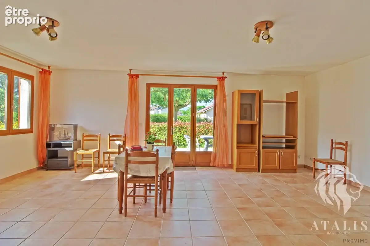 Maison de plain pied au calme - photo 9