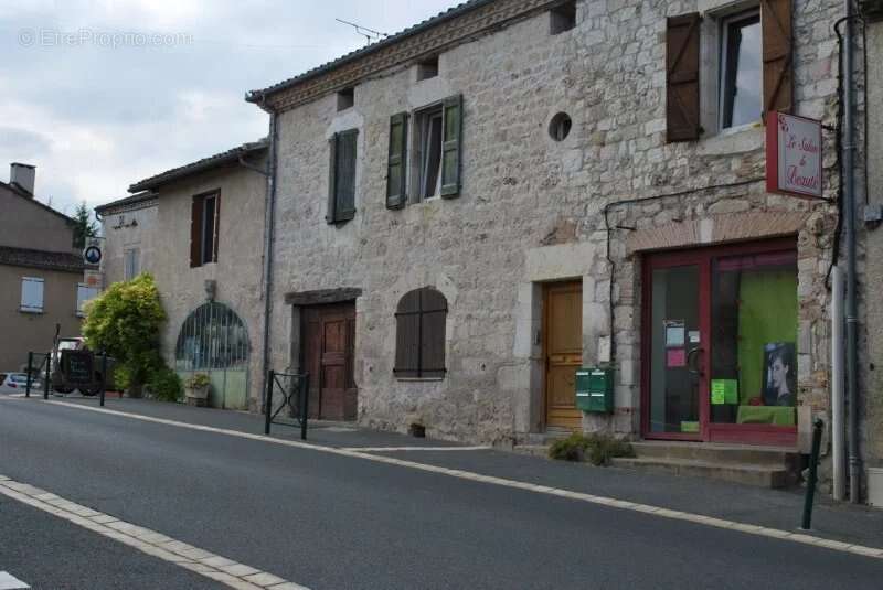 Appartement à CAHUZAC-SUR-VERE