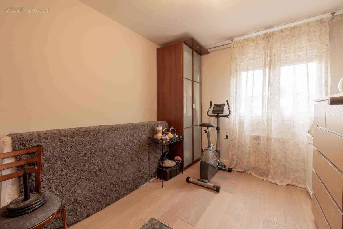 Appartement à SAINT-CERGUES