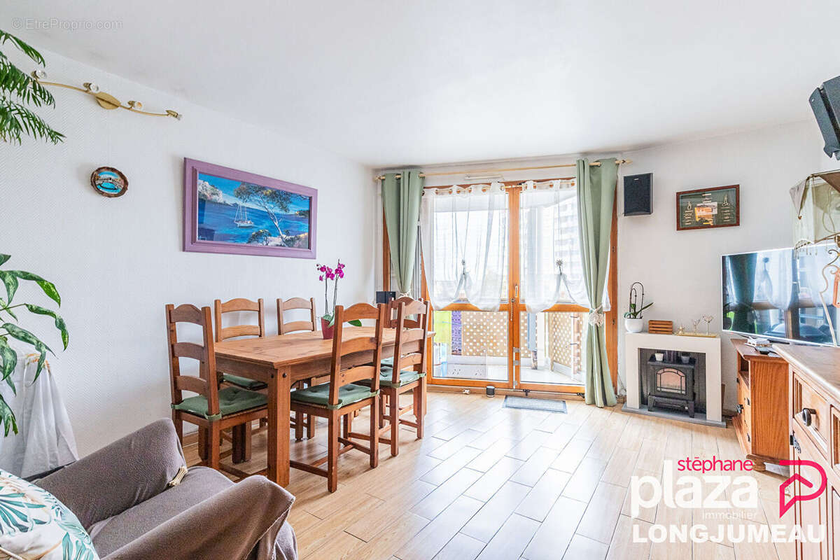 Appartement à LONGJUMEAU