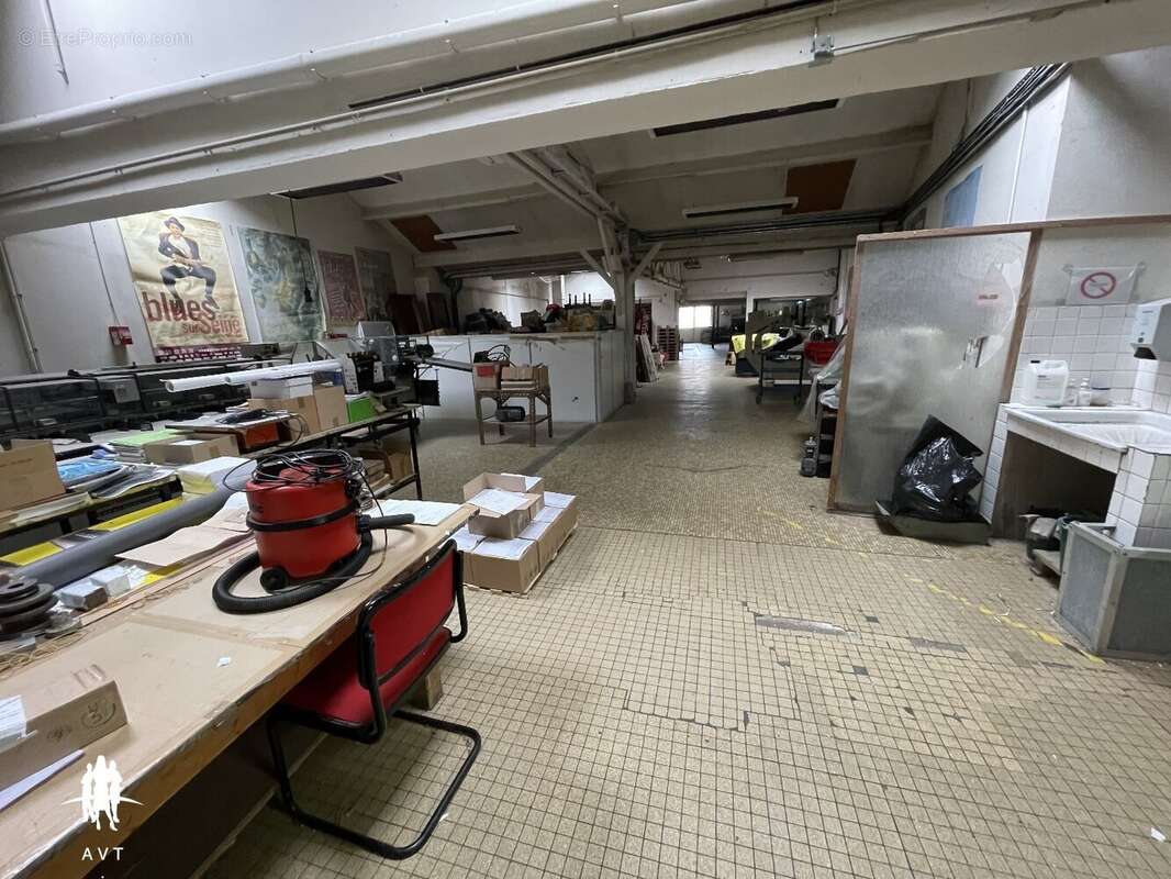 Commerce 1430 m² à Mantes-La-Jolie  - photo 111