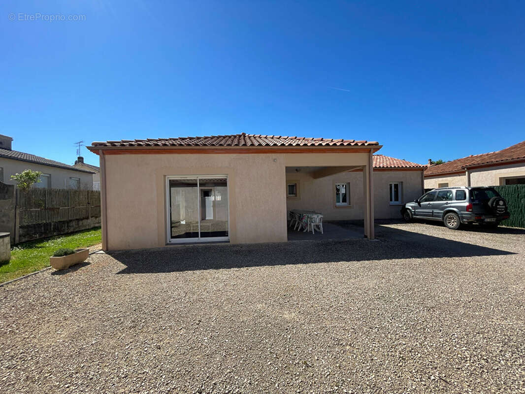 Maison à MONSEMPRON-LIBOS