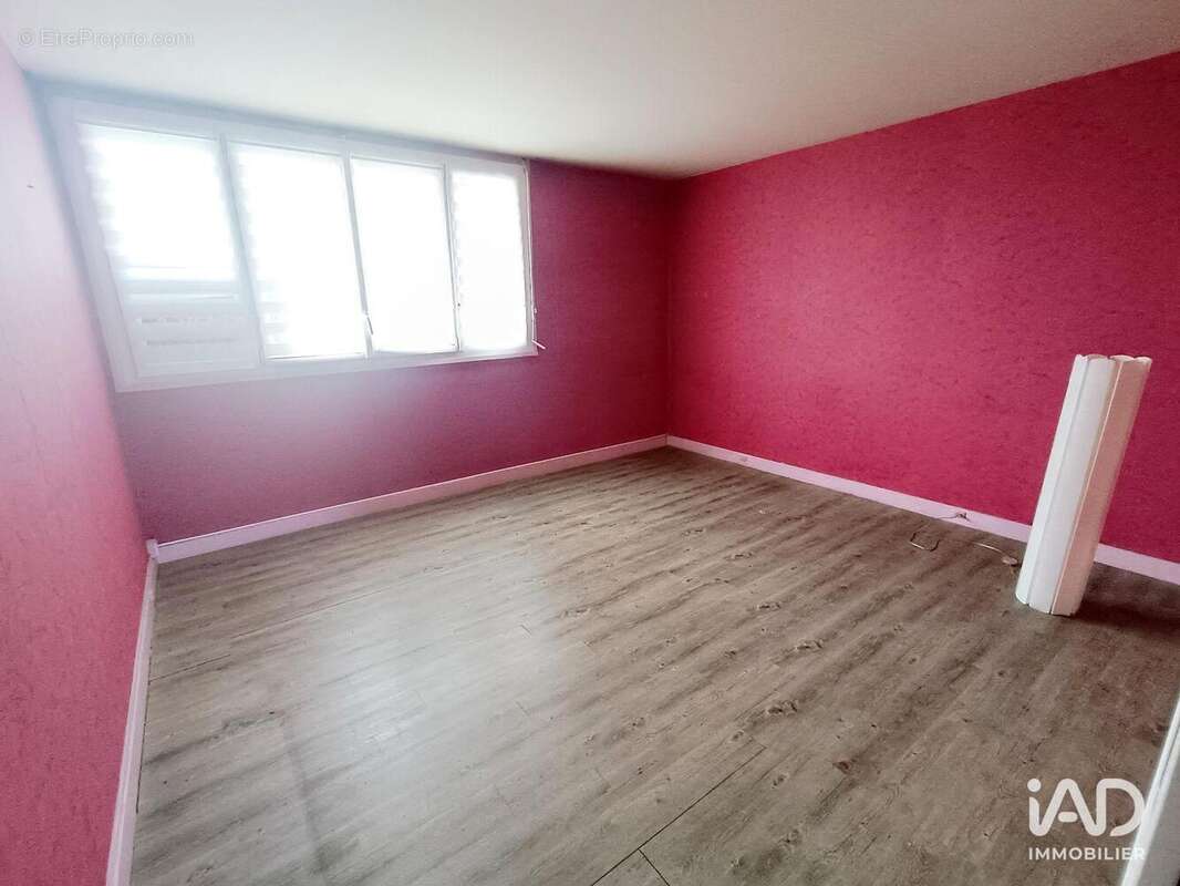 Photo 2 - Appartement à SAINT-MICHEL-SUR-ORGE