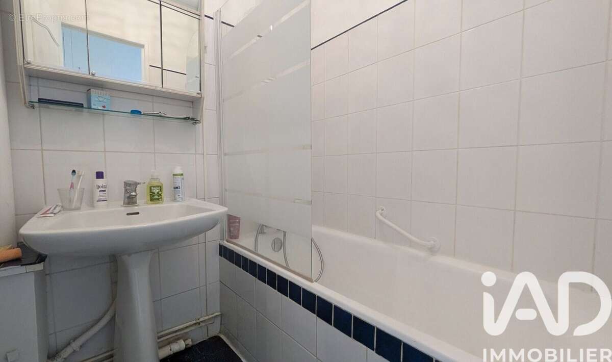 Photo 6 - Appartement à LE KREMLIN-BICETRE