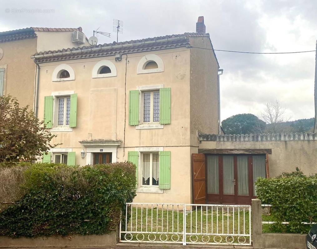 Photo 1 - Maison à PAYRIN-AUGMONTEL
