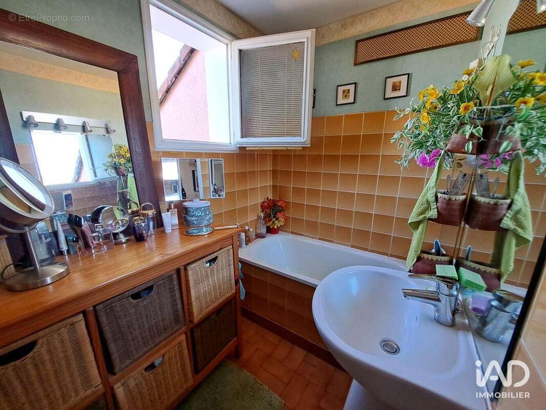 Photo 8 - Maison à TREVOL