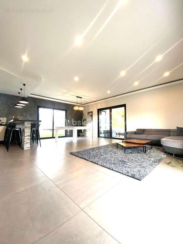 Maison de Type 6 plain-pied-4chambres sans vis-à-vis - photo 7