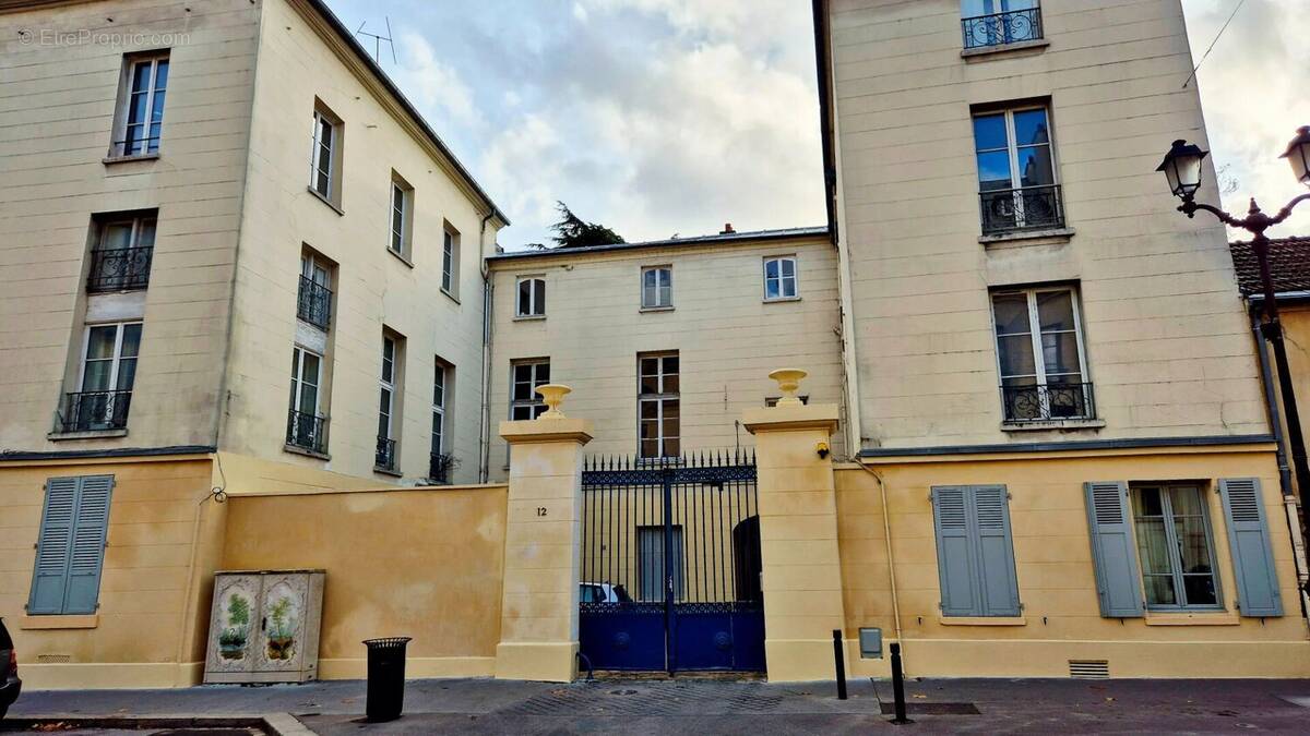 Appartement à VERSAILLES