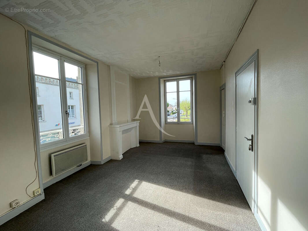 Appartement à FONTENAY-LE-COMTE