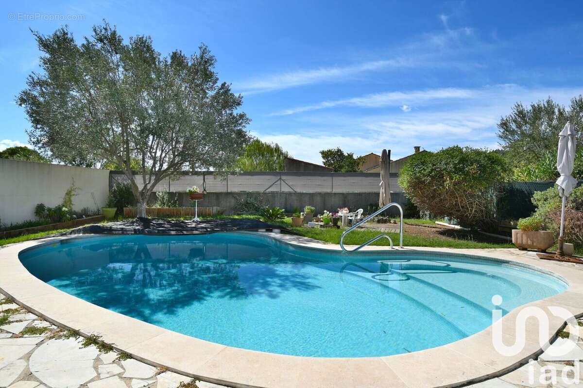 Photo 2 - Maison à SAINT-MATHIEU-DE-TREVIERS