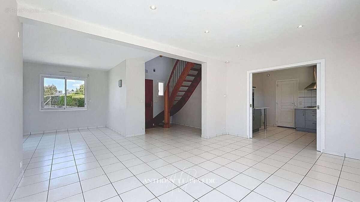 Photo 4 - Maison à LOCMARIAQUER