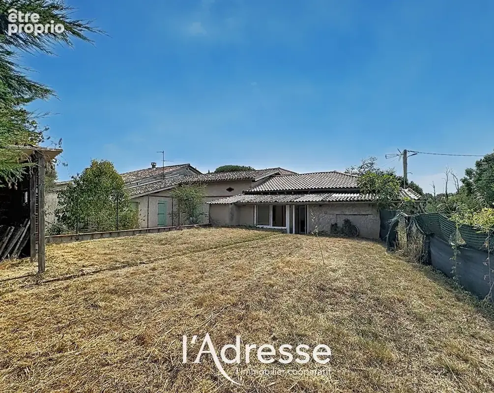 Exclusivité l'Adresse Immobilier - THIL - Maison coeur de village T3 -70 m2 Plain pied + parcelle de 322 m2 + beau garage - photo 13