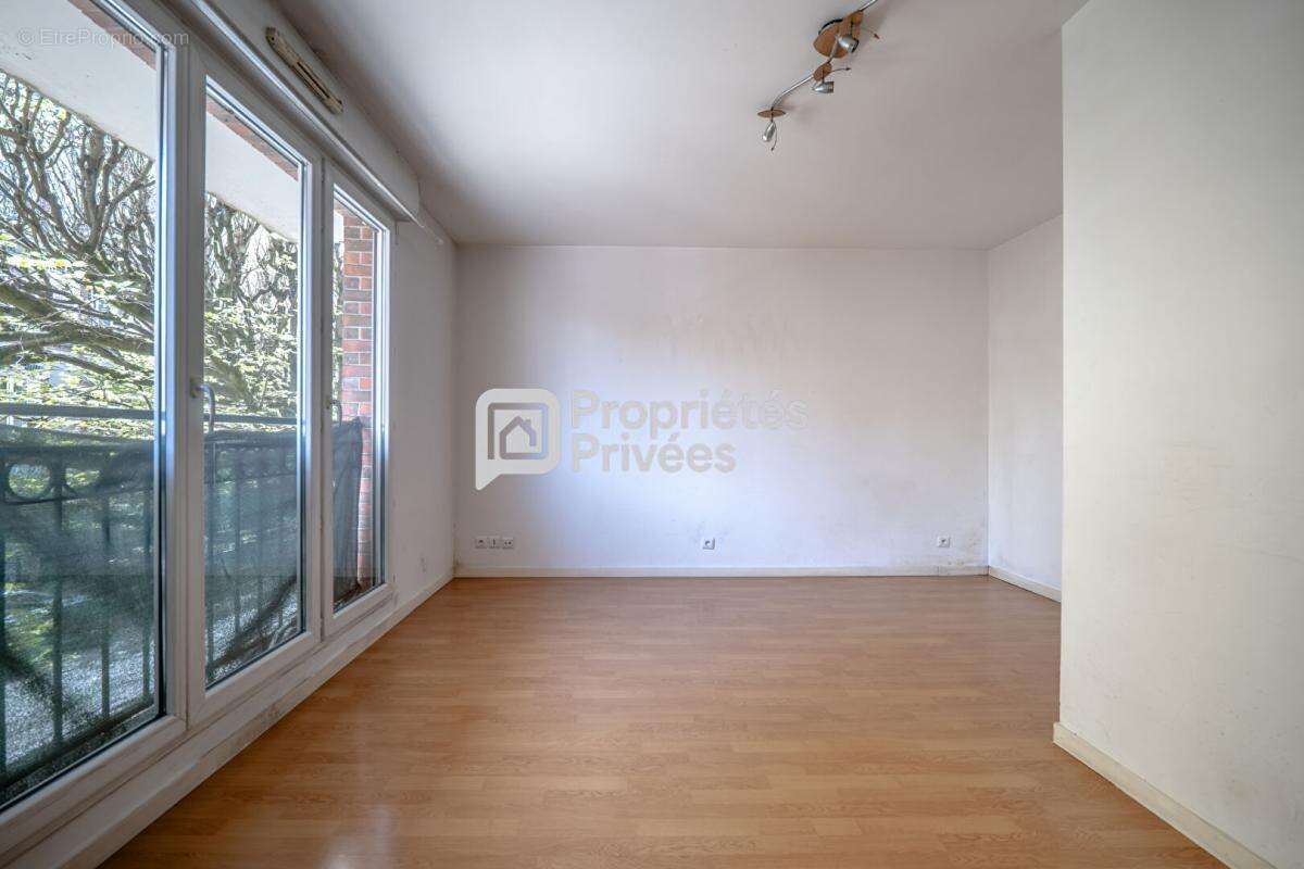 Appartement à VILLEMOMBLE