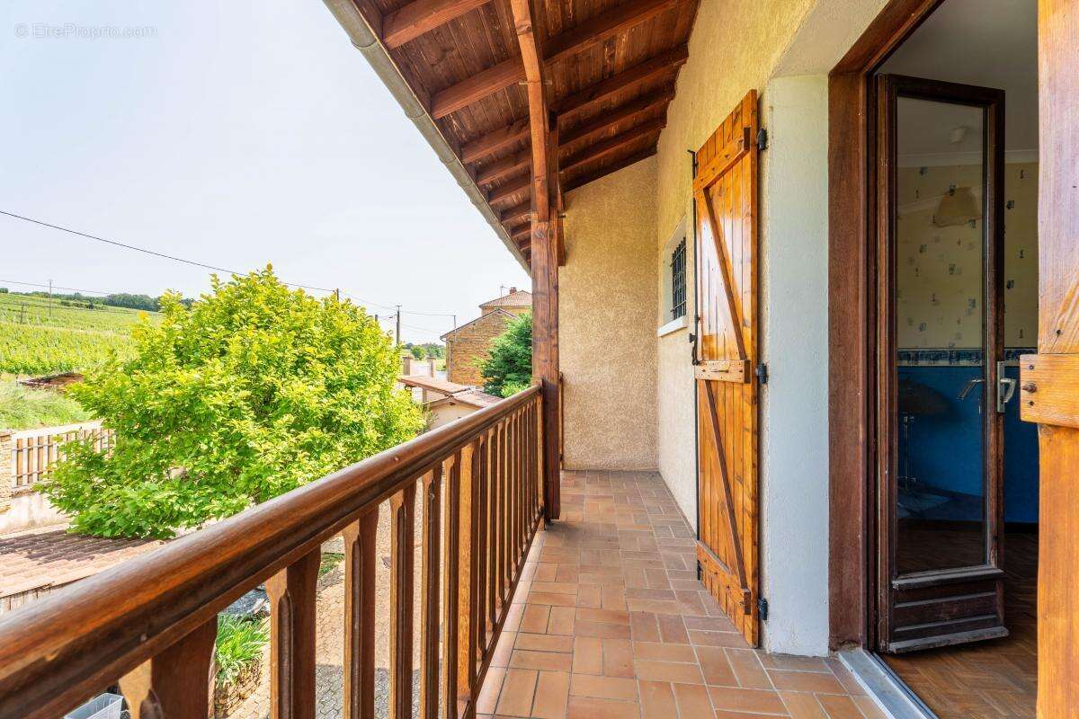 Maison à SAINT-GERMAIN-SUR-L&#039;ARBRESLE