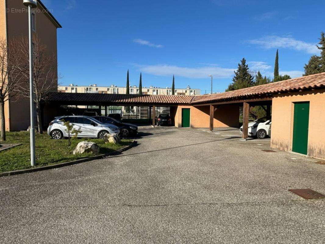 Appartement à DONZERE