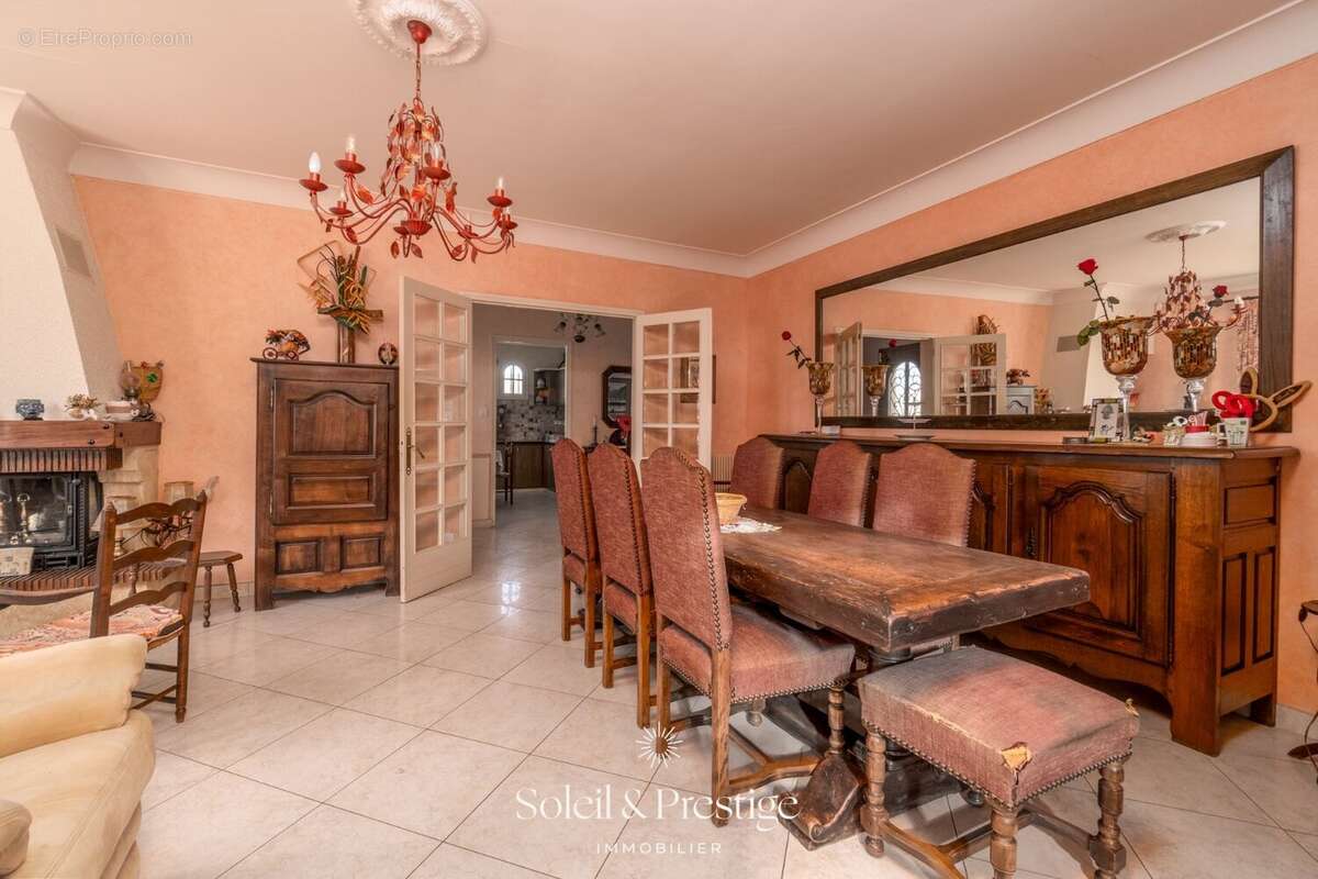 Maison à VALRAS-PLAGE