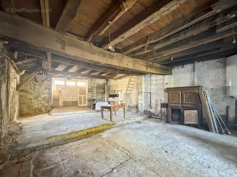 Maison à GONDRIN
