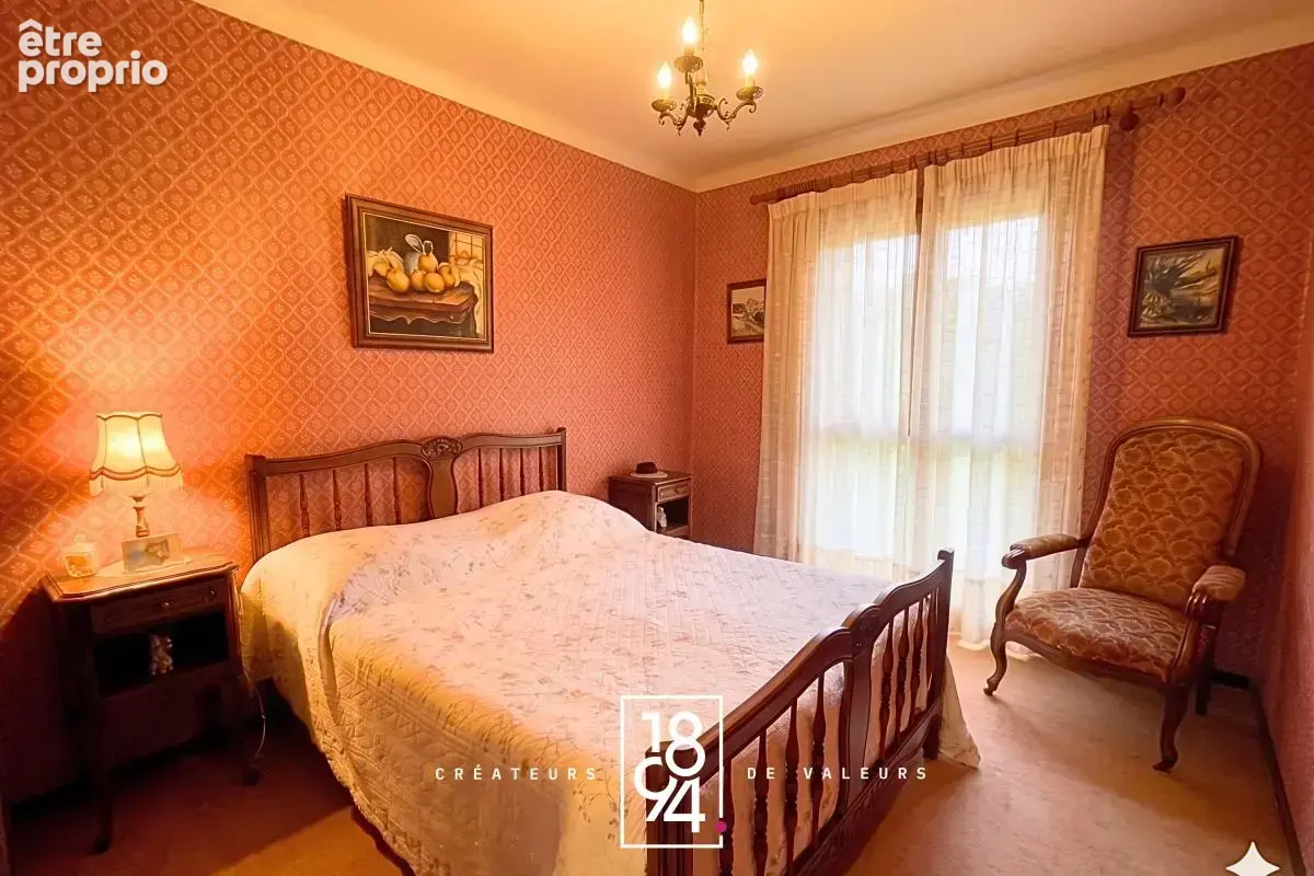 ARLES - Maison 90 m2 à rénover, Terrain 476 m2 - photo 6