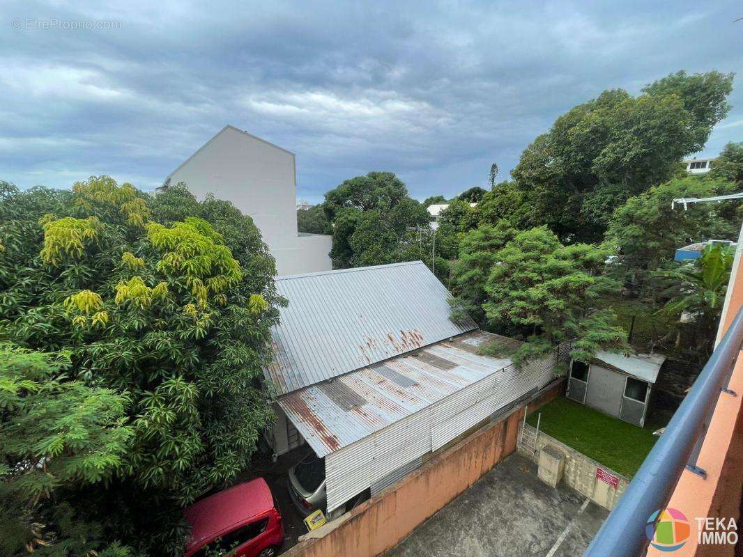 Appartement à SAINT-DENIS