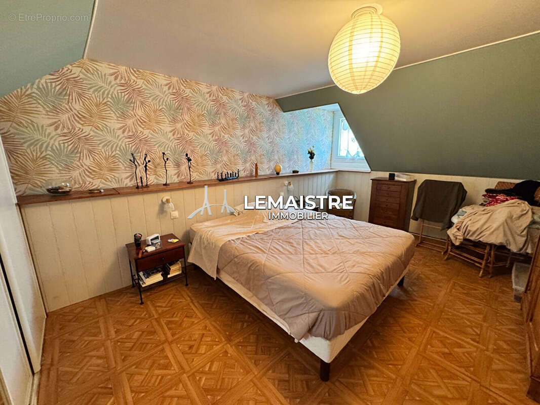 Entre GODERVILLE et TERRES-DE-CAUX - Maison de caractère 159 m² - 4 chambres - 11 000 m² - Dépendances et écuries - photo 12