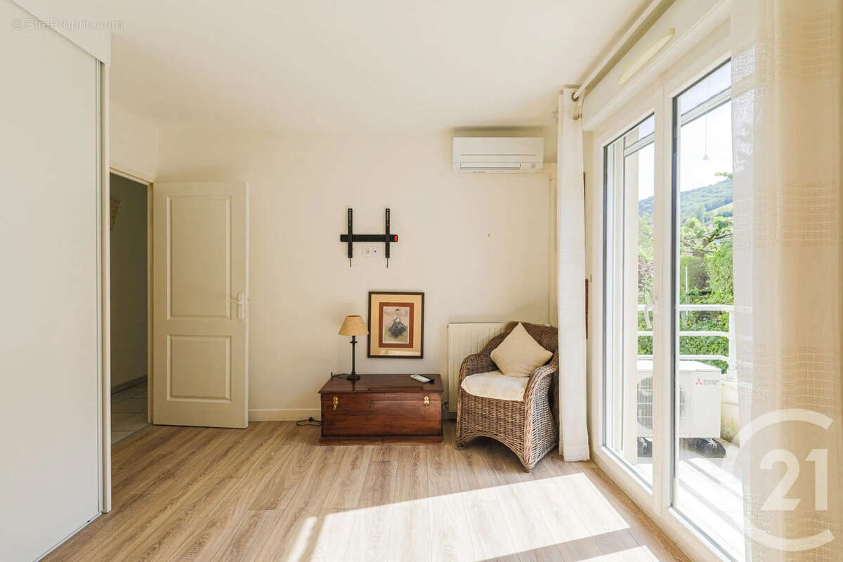 Appartement à SEYSSINS