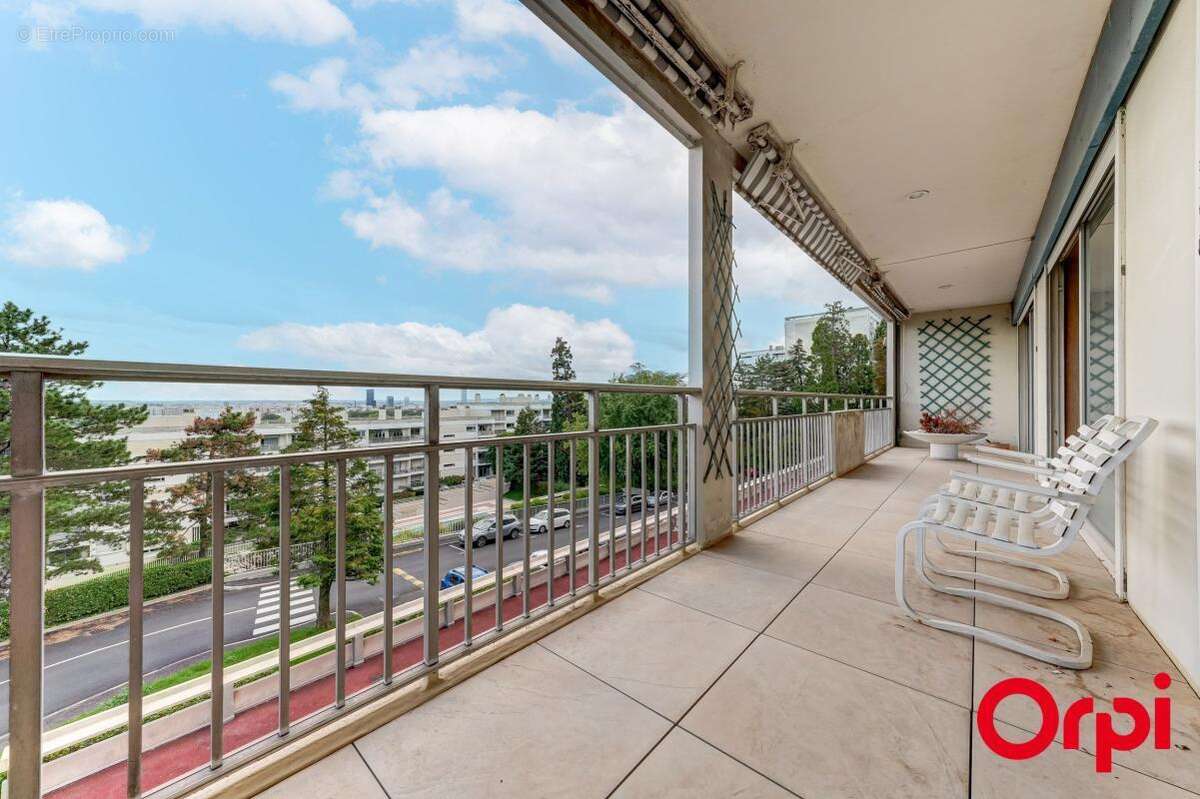 Appartement à CALUIRE-ET-CUIRE