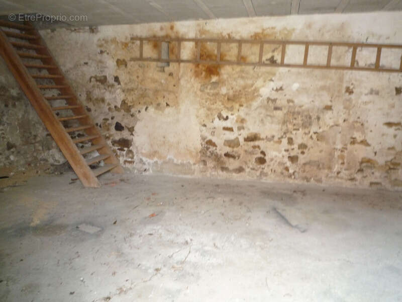 Maison à ESSOMES-SUR-MARNE