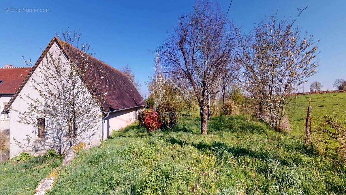 Maison à FRANCHESSE