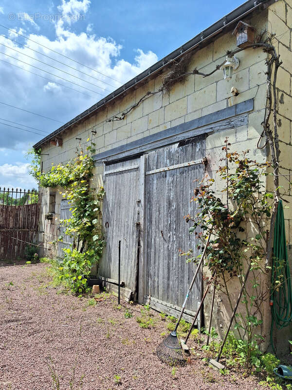 Maison à FONTEVRAUD-L&#039;ABBAYE