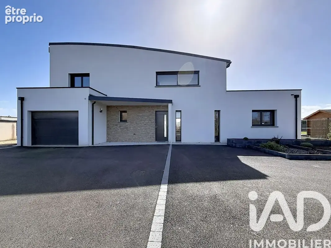 Photo 1 - Maison à PLANGUENOUAL