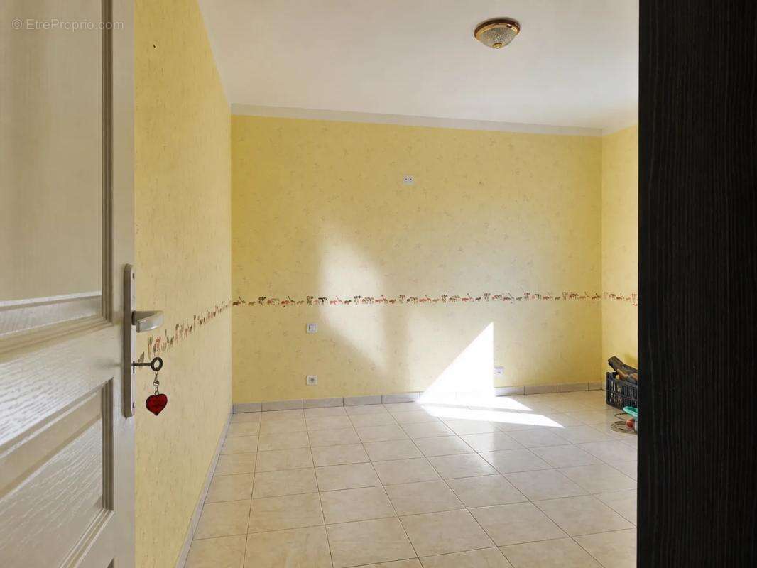 Maison de 6 pièces de 132 m² à Le Temple-sur-Lot - photo 17